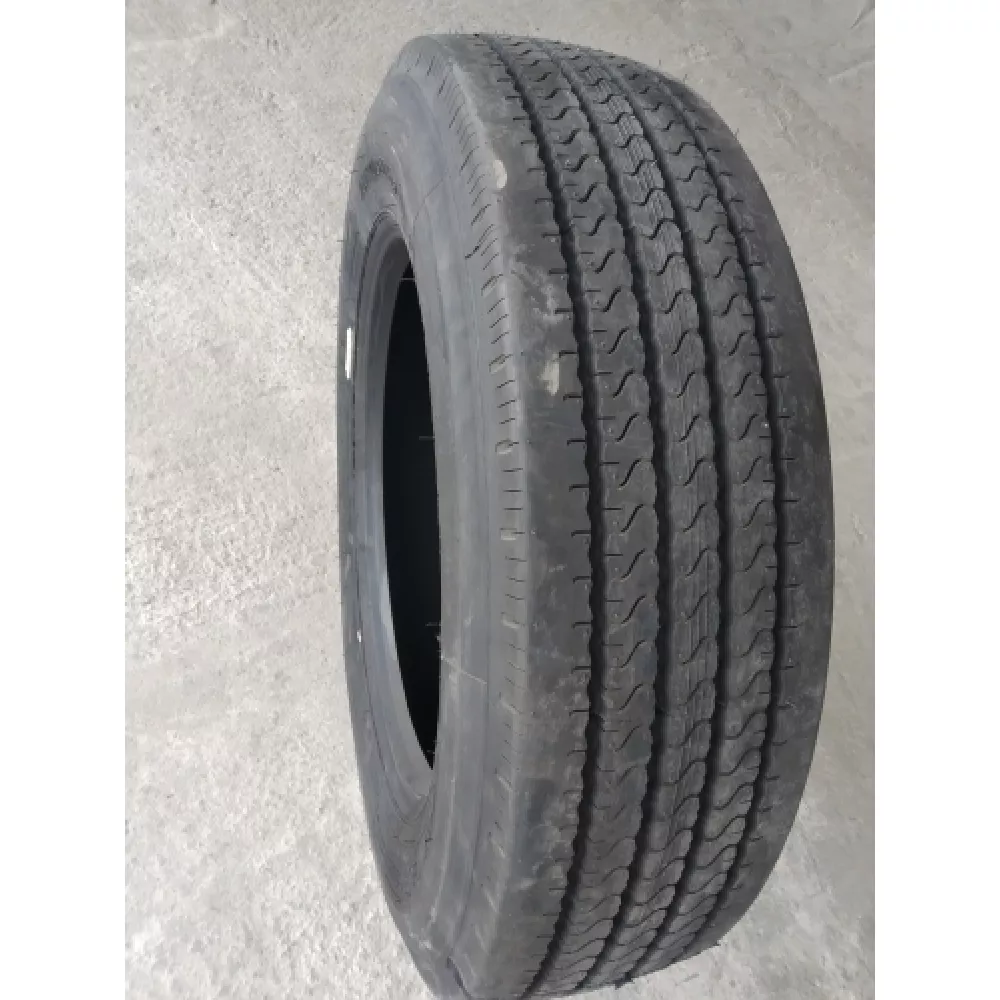 Грузовая шина 255/70 R22,5 Long March LM-120 16PR в Реж